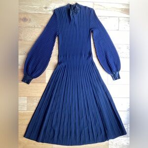 Emporio Armani Elegant Navy Pleated knitted Maxi Dress - Long Sleeve